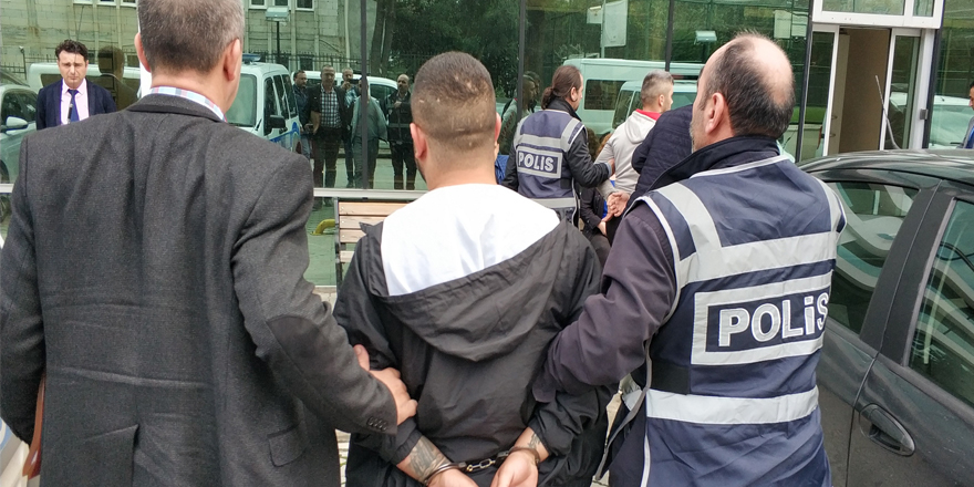 Firariyi yakalamaya çalışan polise mukavemette bulunan 3 kişi tutuklandı
