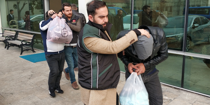 Samsun'da uyuşturucu ticaretinden 3 kişi tutuklandı