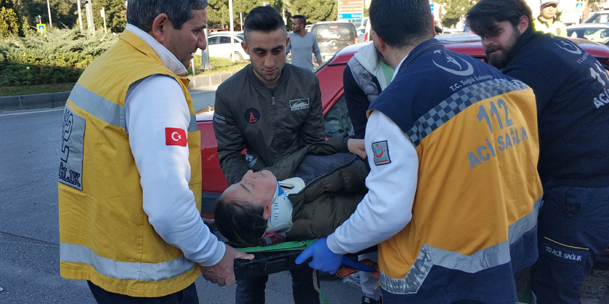 Samsun'da otomobiller çarpıştı: 1 yaralı