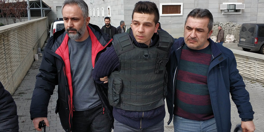 MHP İlçe Başkanı Demirci'nin eşini oğlunun düğününde öldüren sanığa 25 yıl hapis