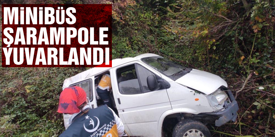 Samsun'da minibüs şarampole yuvarlandı: 1 ölü, 1 yaralı
