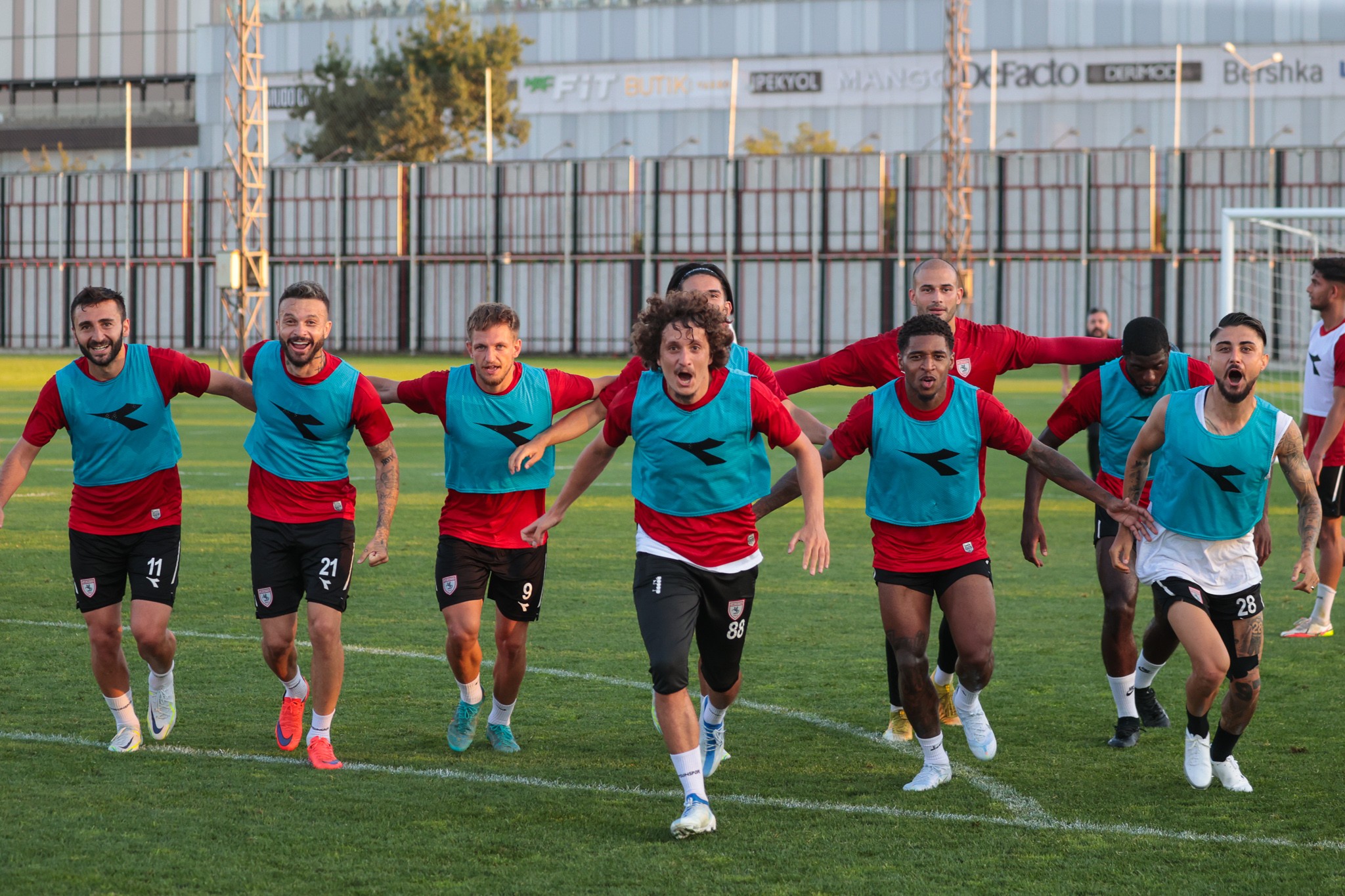 Samsunspor’da 12 futbolcunun lisansı çıkartılmadı