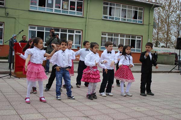 ÇYDD, Kızılot Köyünde Anaokulu açtı 9