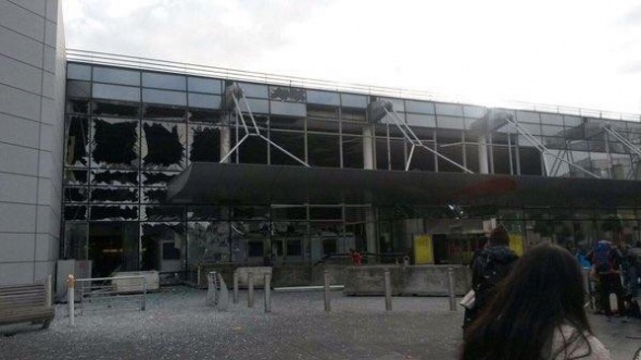 Brüksel’deki Havalimanında patlama: En az 10 ölü 4