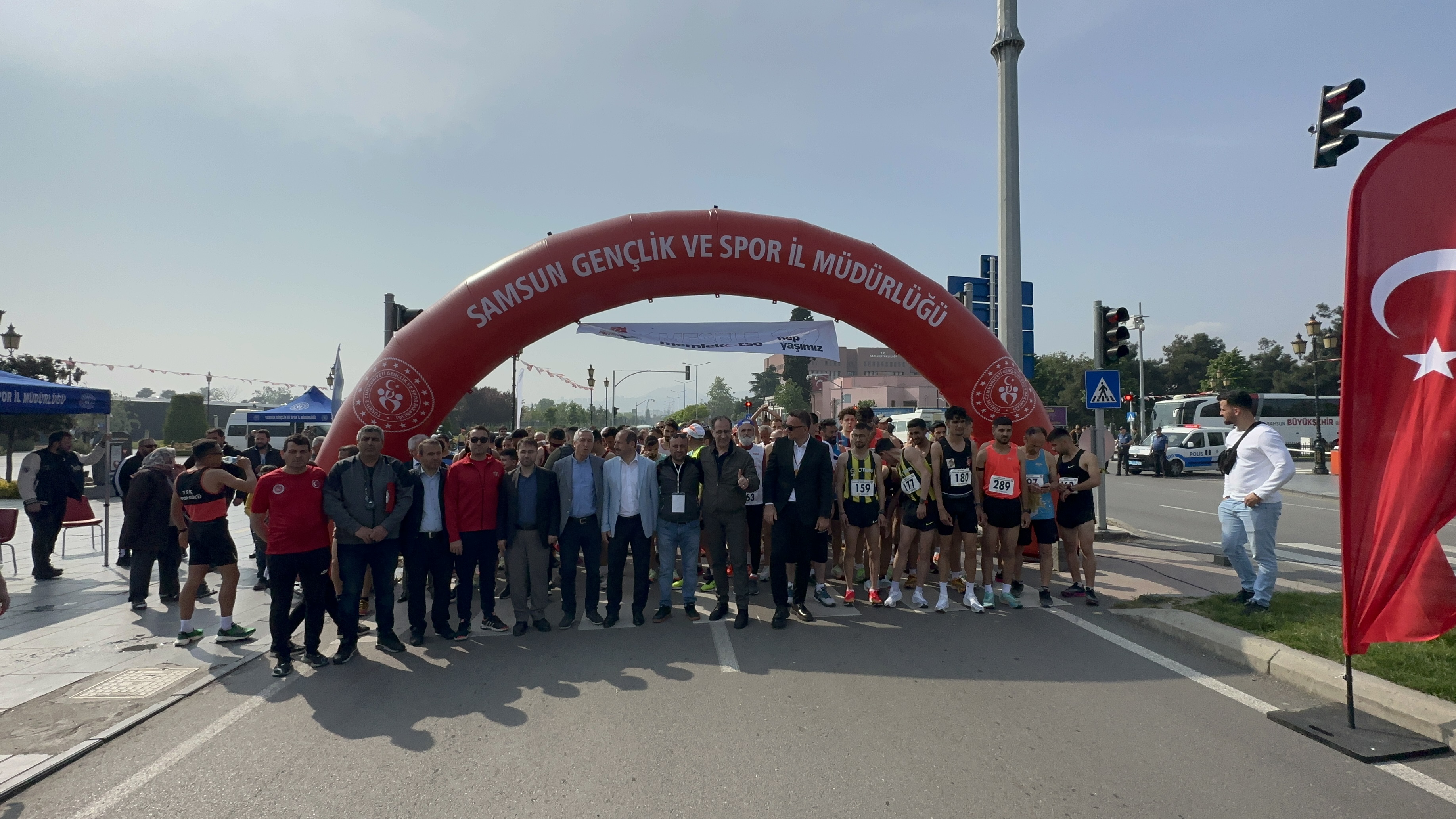 Samsun'da 19 Mayıs Yarı Maratonu başladı