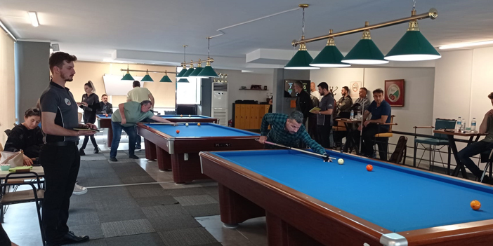 19 Mayıs Atatürk'ü Anma ve Gençlik Spor Bayramı Bilardo Turnuvası yapıldı