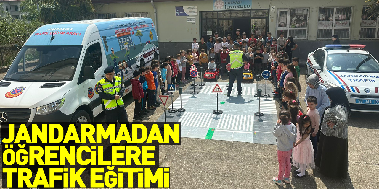 Samsun'da jandarma Terme ve Çarşamba'da öğrencilere trafik eğitimi verdi