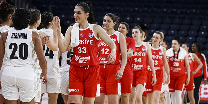 A Milli Kadın Basketbol Takımı, Avrupa Şampiyonası'nda parkeye çıkıyor