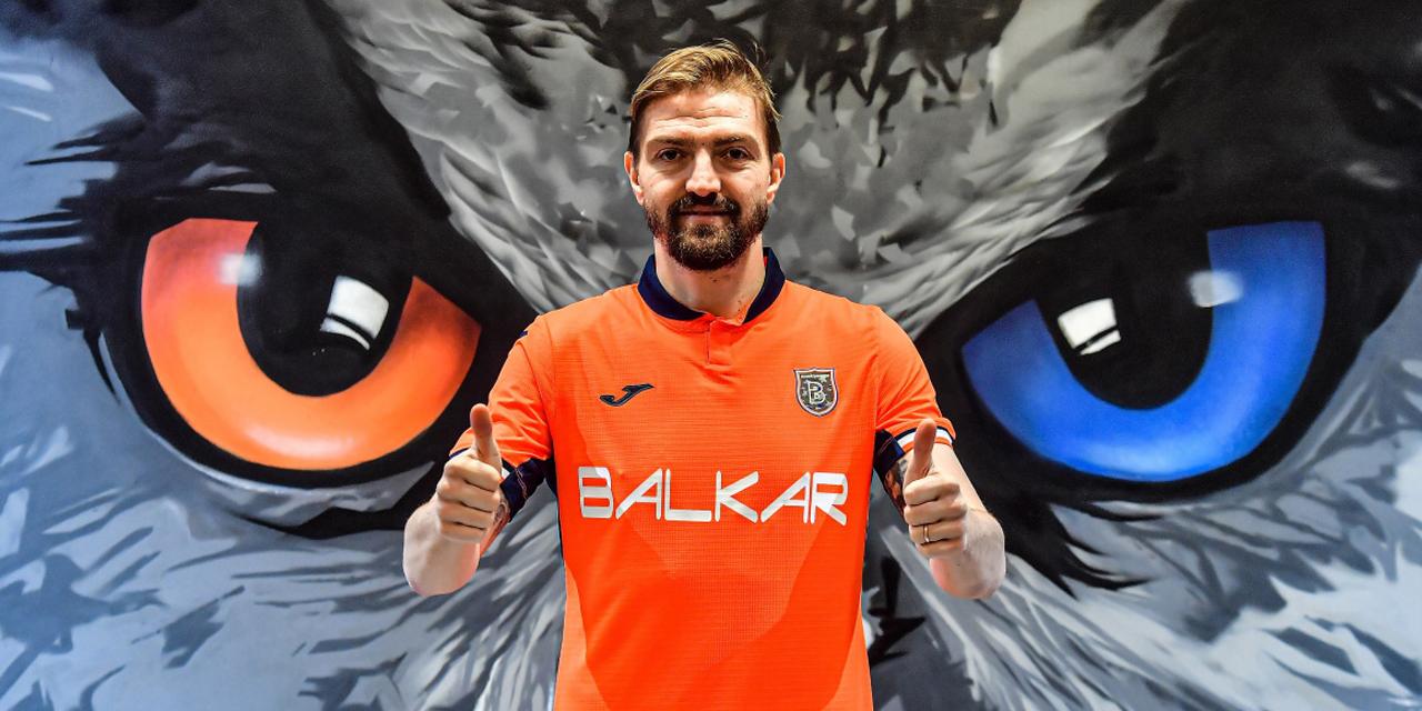 Başakşehir, Caner Erkin ile yollarını ayırdı