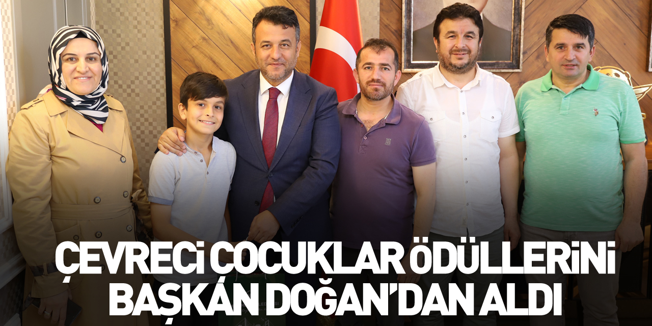 Çevreci çocuklar ödüllerini Başkan Doğan’dan aldı