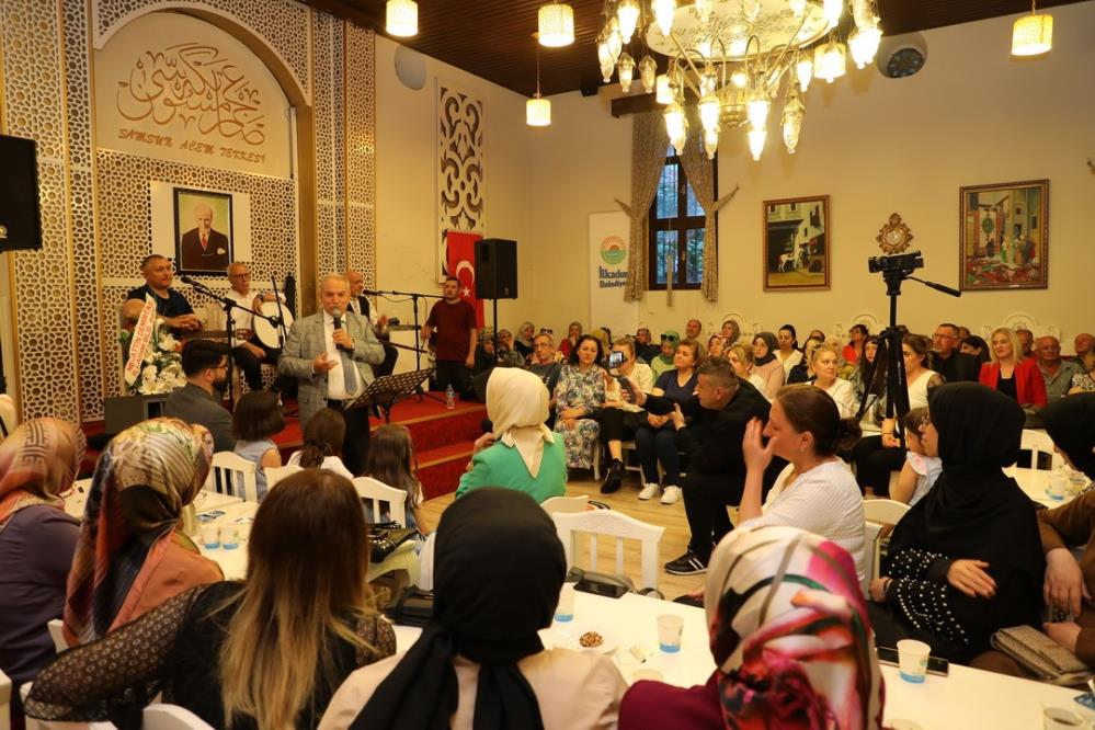 Depremzedeler için düzenlenen 'Cemal Safi Şiir Yarışması'nda 3 bin şiir yarıştı