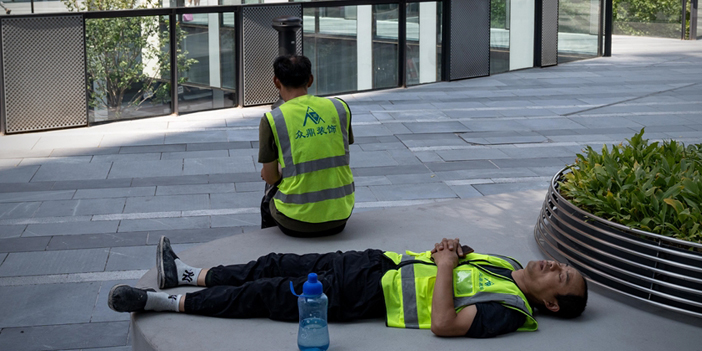 Çin aşırı sıcaklar nedeniyle açık alanda çalışmayı yasakladı