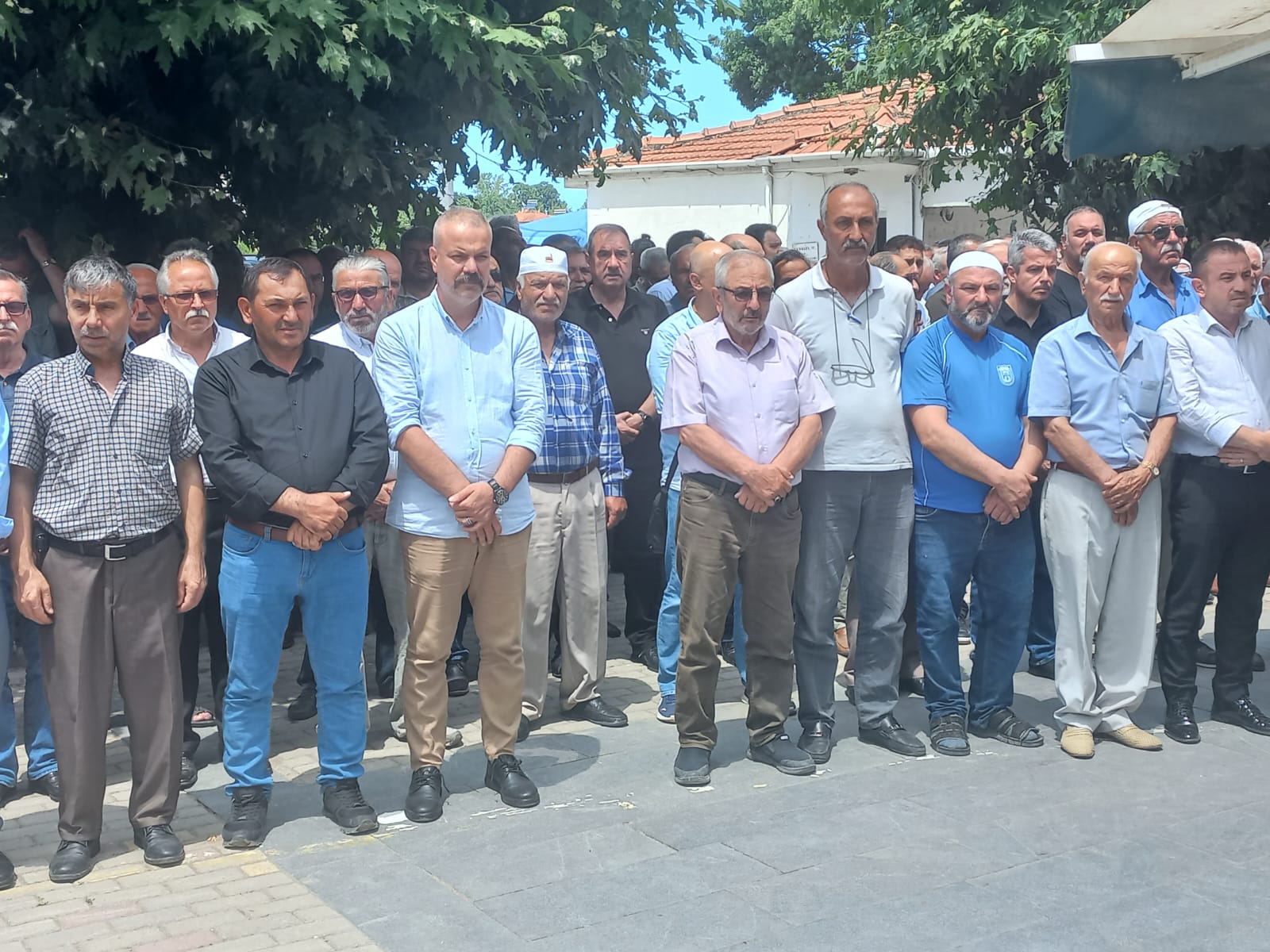 Alaçam Belediyesi Makine İkmal Bakım Müdürü Peltek son yolculuğuna uğurlandı