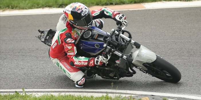 Milli motosikletçi Bahattin Sofuoğlu, İtalya'da 4. oldu