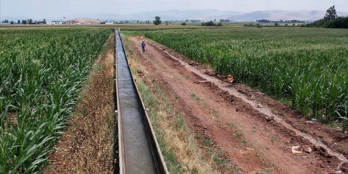 Depremlerden etkilenen illerde tarım alanları tekrar suyla buluşturuluyor