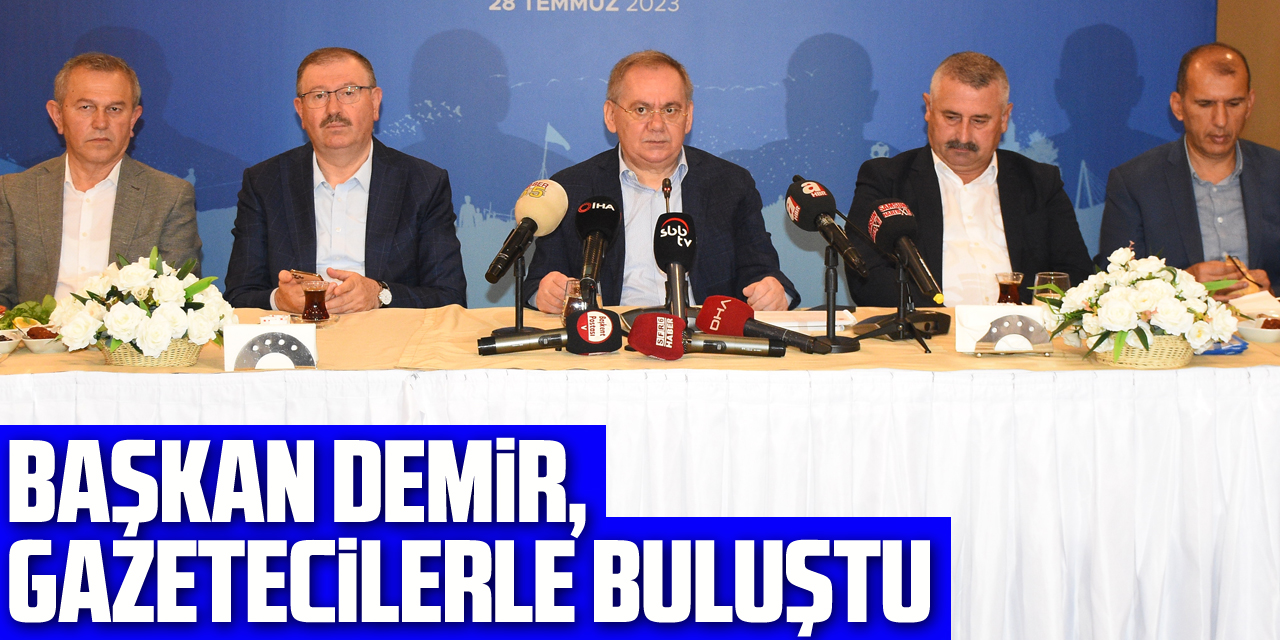 Samsun Büyükşehir Belediye Başkanı Demir, gazetecilerle buluştu