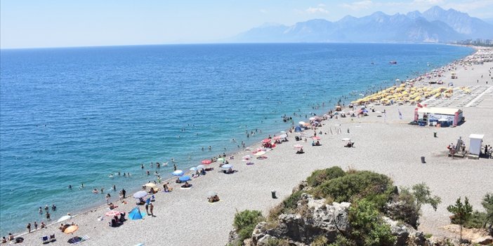 Antalya 8 milyonu aşan turist sayısıyla rekor kırdı