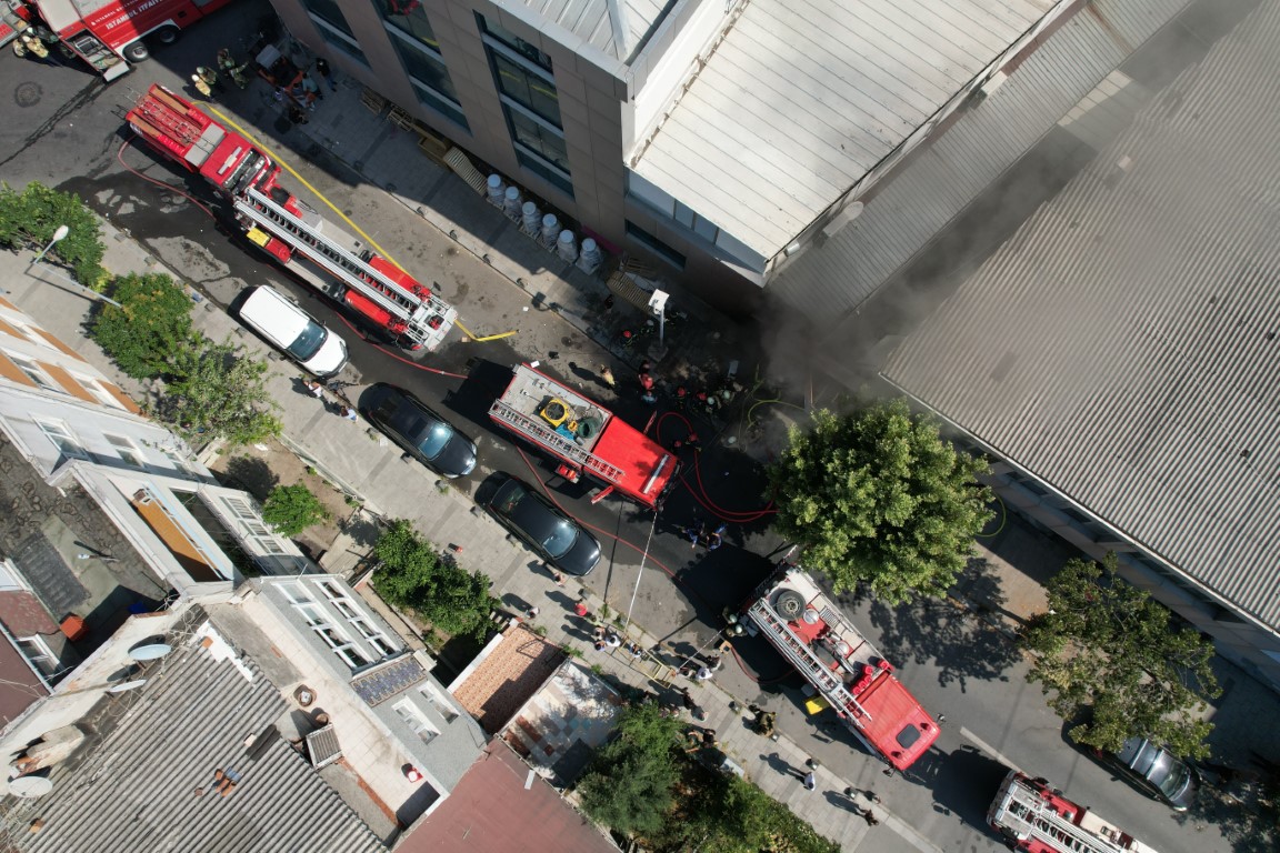 Bayrampaşa’da korkutan yangın!