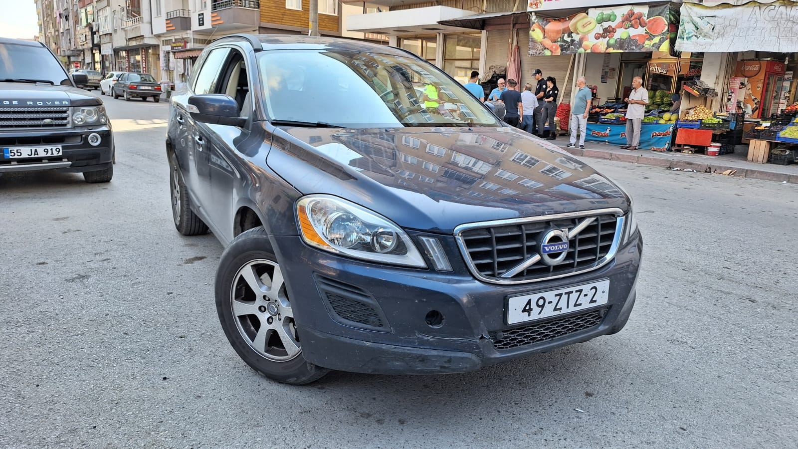 Samsun'da otomobilin çarptığı motosiklet sürücüsü yaralandı