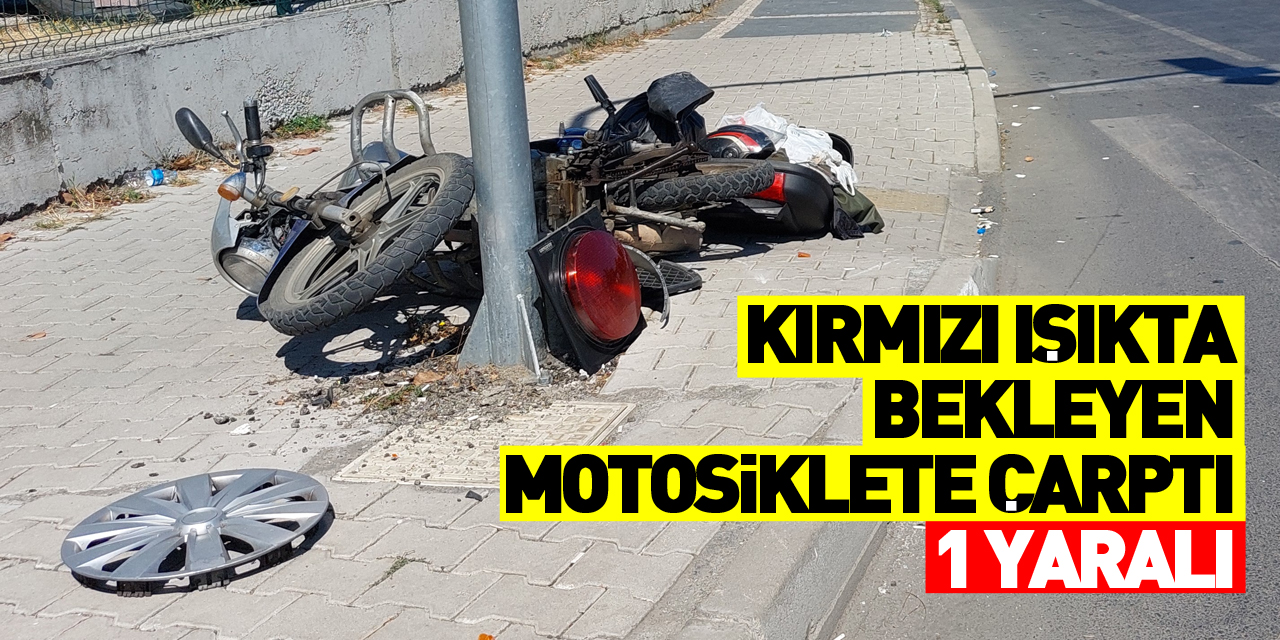 Samsun'da otomobil kırmızı ışıkta bekleyen motosiklete çarptı: 1 yaralı