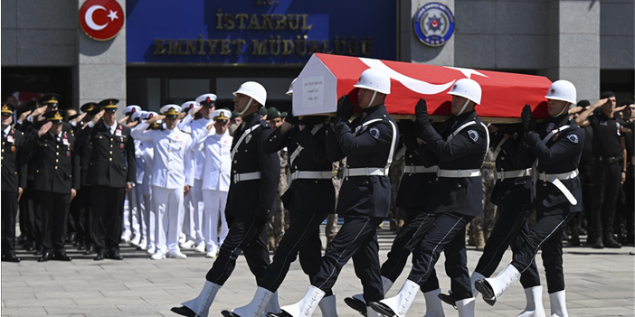 Kağıthane'de şehit olan polis memuru için tören düzenlendi