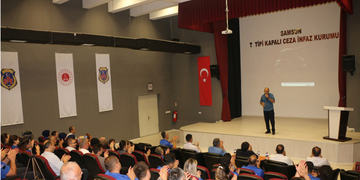 Samsun'da hükümlü ve tutuklulara "İnsanın Yolculuğu" isimli konferans verildi