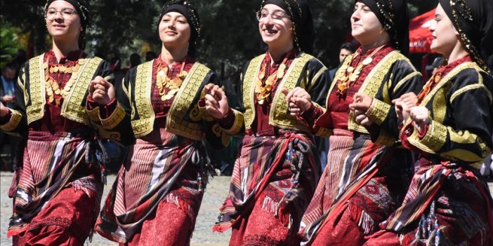 "Halk oyunları" okullarda seçmeli ders olarak okutulacak