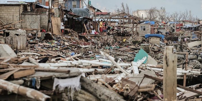 Filipinler'de "Saola ve Haikui" tayfunlarından etkilenen kişi sayısı 514 bini aştı