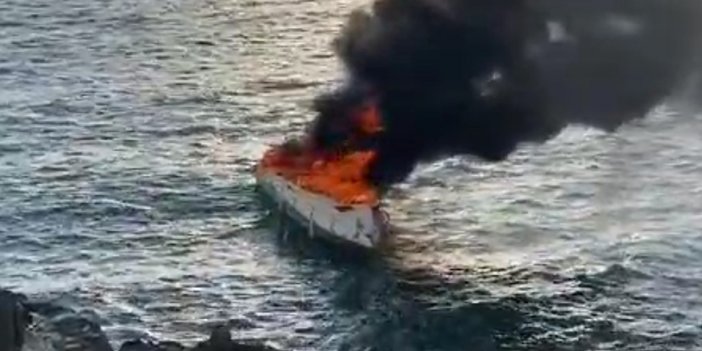 Hatay’da sürat teknesi yandı, teknedeki 5 kişiyi Sahil Güvenlik kurtardı