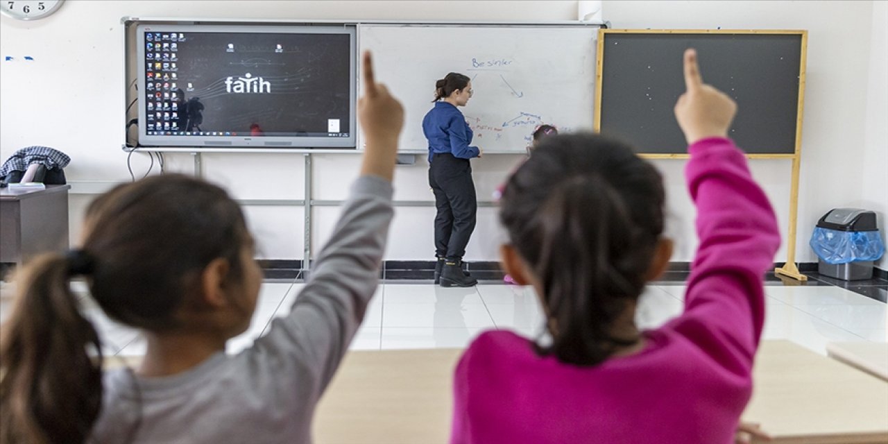 Öğretmenlik Kariyer Basamakları Yazılı Sınavı için ücret alınmayacak