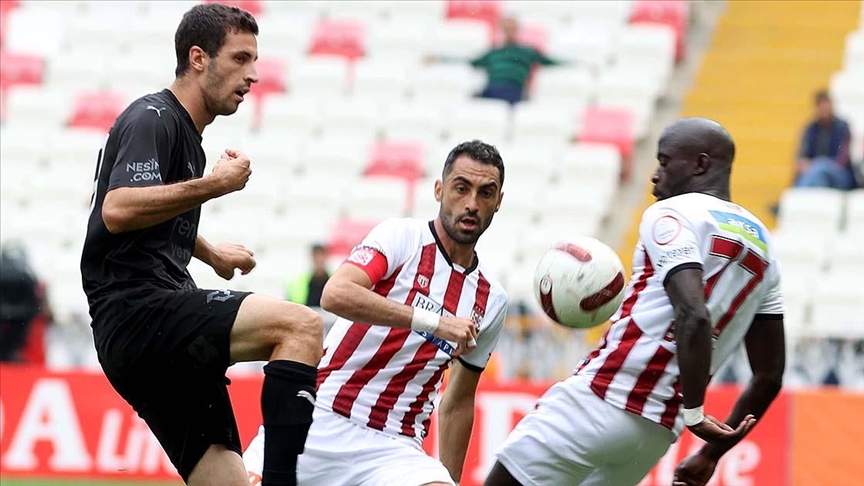 Sivasspor - Hatayspor maçında gol sesi çıkmadı