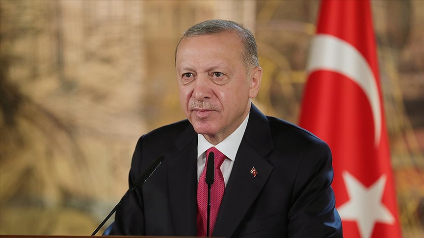 Cumhurbaşkanı Erdoğan: İstiklal mücadelesi şehit ve gazilerimizin emsalsiz fedakarlıklarıyla zaferle neticelendi