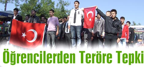 Öğrencilerden Teröre Tepki yürüyüşü