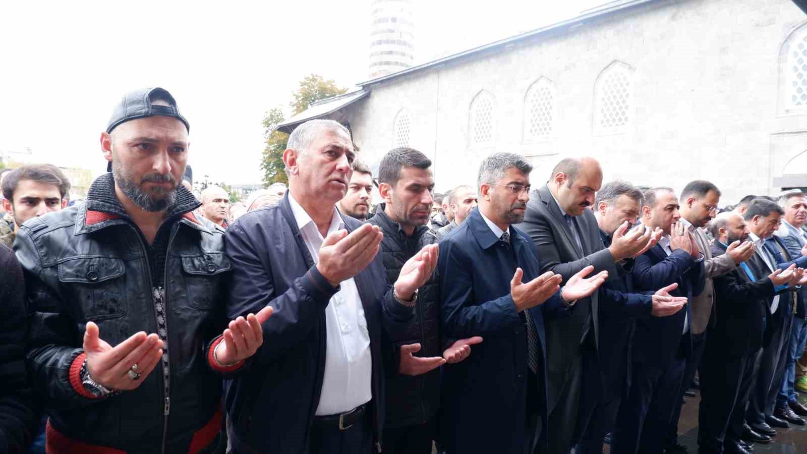 Erzurum’da gıyabi cenaze namazı kılındı