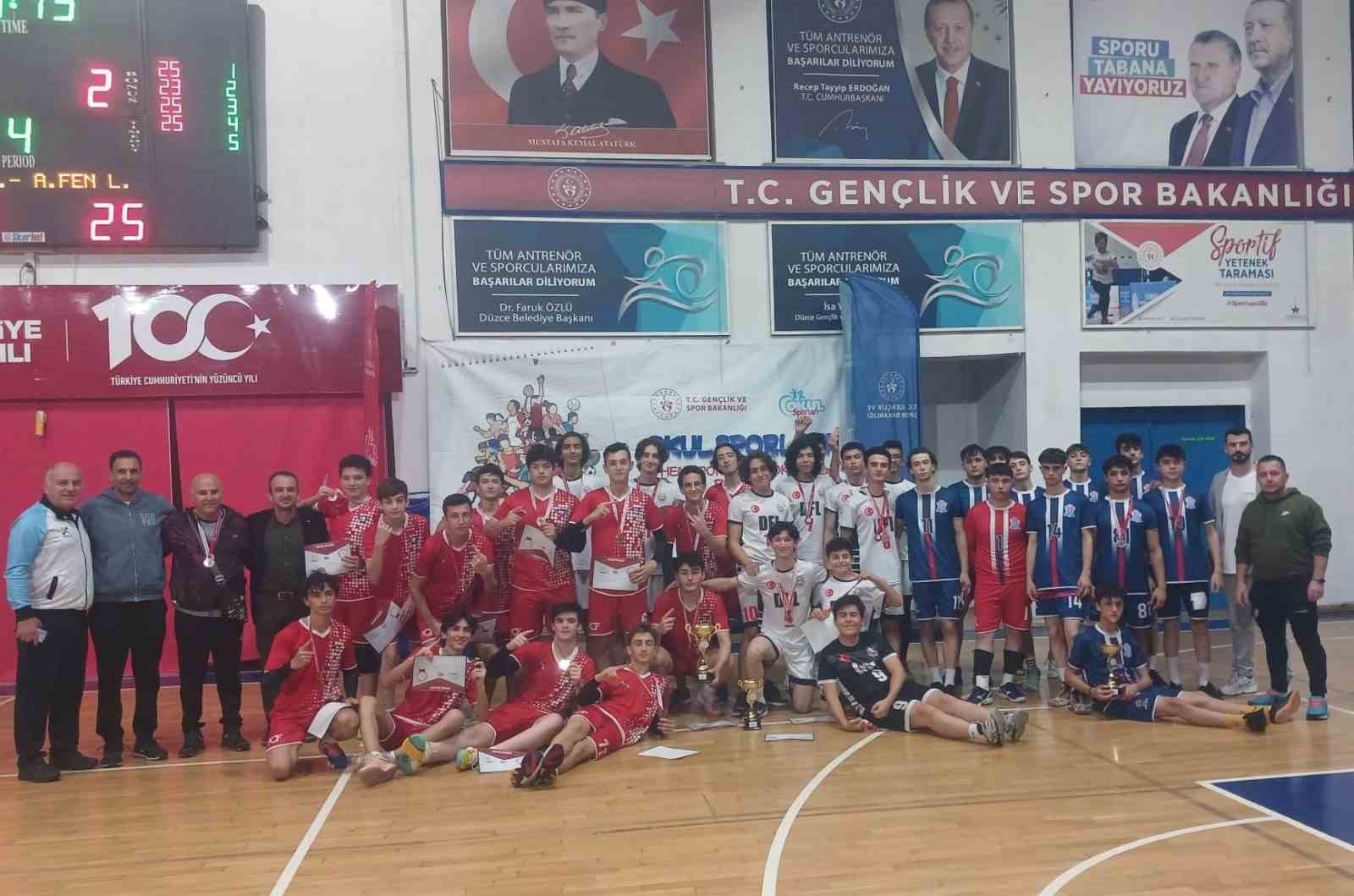 Orhan Özdemir Fen Lisesi şampiyon oldu