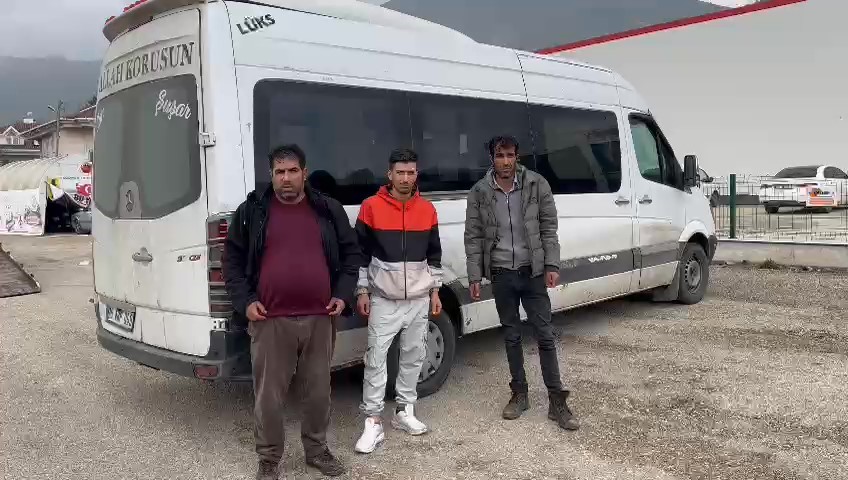 Amasya’da 8 Afgan göçmenin yakalandığı operasyonda 3 tutuklama