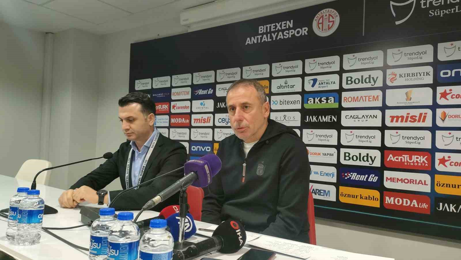 Abdullah Avcı: "Trabzonspor 1 puana sevinmez"