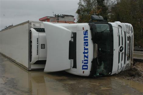 Yol çalışma alanında trafik kazası: 1 YARALI