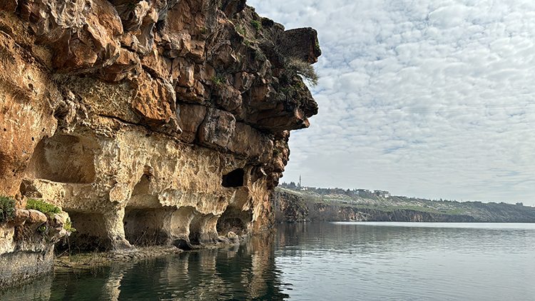 Adıyaman'da Fırat Nehri kıyısındaki mağaraların tescillenmesi hedefleniyor