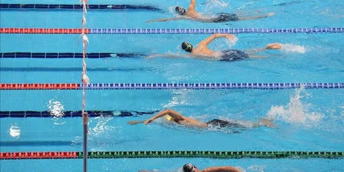 Bulgaristan'daki turnuvaya Türk yüzücüler damga vurdu