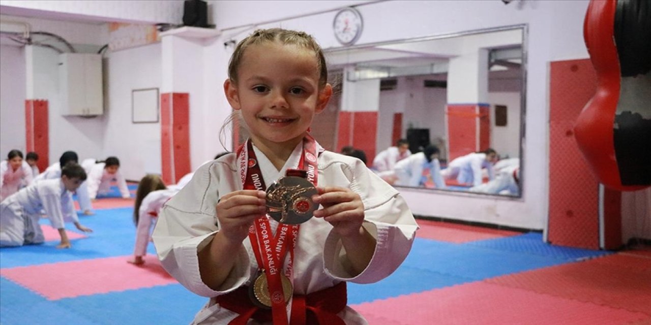 6 yaşındaki Ayza Türkiye şampiyonu