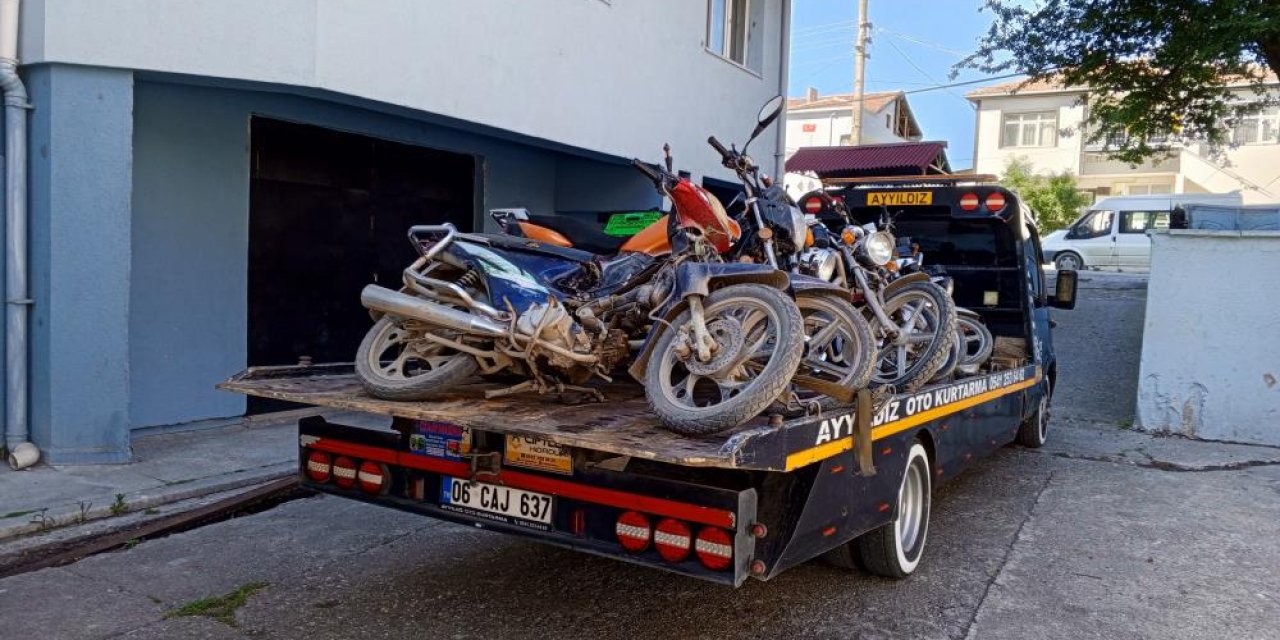 79 adet tescilsiz  motosiklet otoparka çekildi