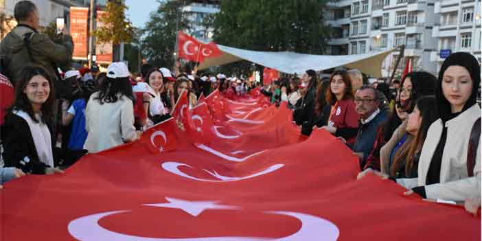 Ordu'da Gençlik Yürüyüşü