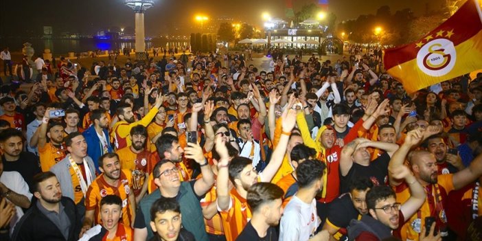 Galatasaray'ın şampiyonluğu yurt dışında kutlandı