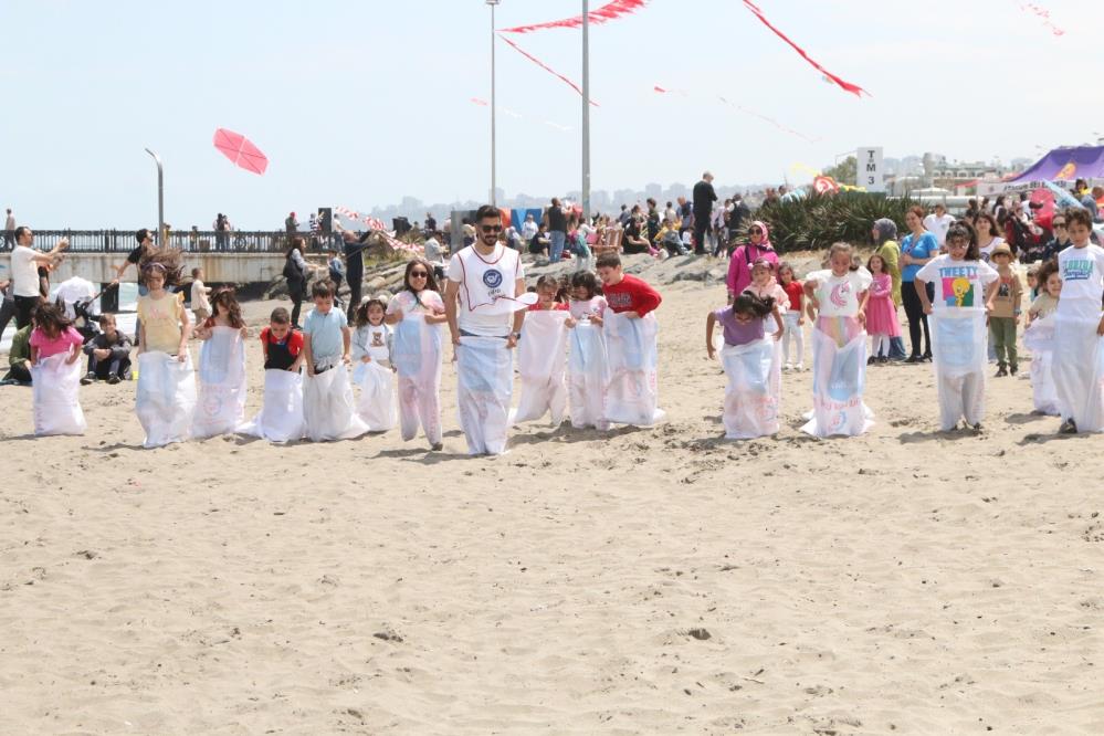 uçurtma şenliği ile renklendi