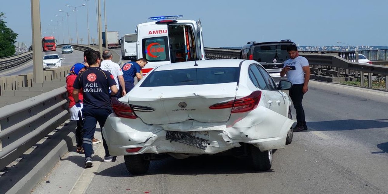 Zincirleme trafik kazasında 2 yaralı