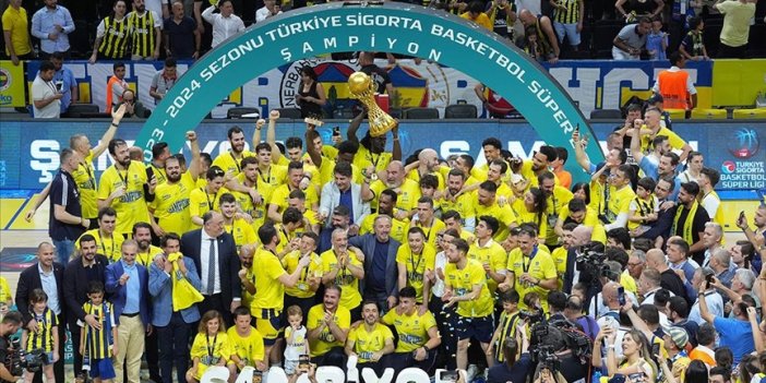 Potada Fenerbahçe Beko şampiyon oldu