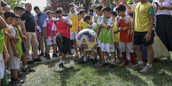 Bakan Bak'tan "Gençlik Yaz Okulları" müjdesi