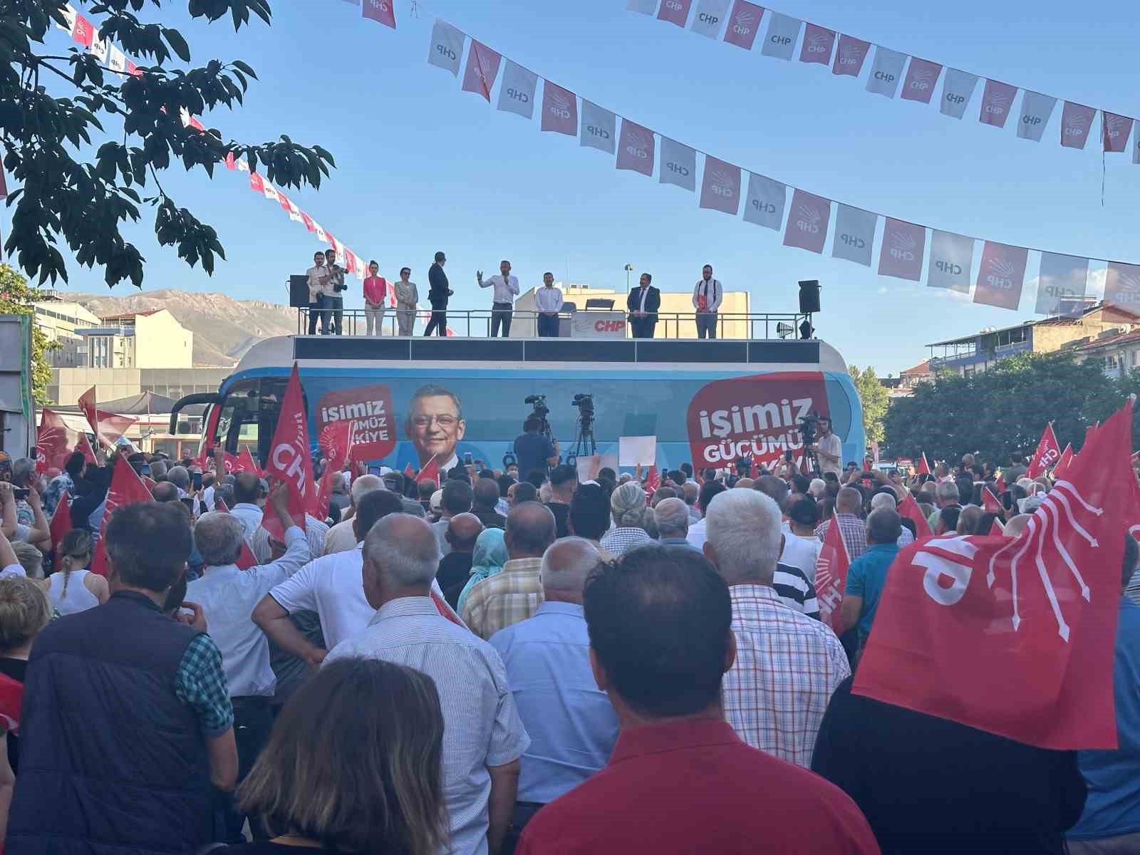 Malatya’da partililerle buluştu