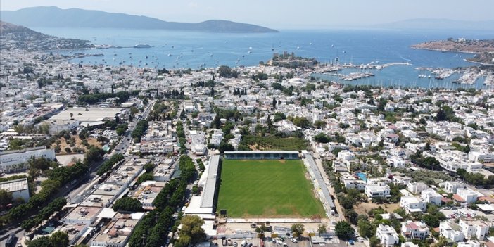 Bodrum İlçe Stadı'nda hazırlıklar sürüyor